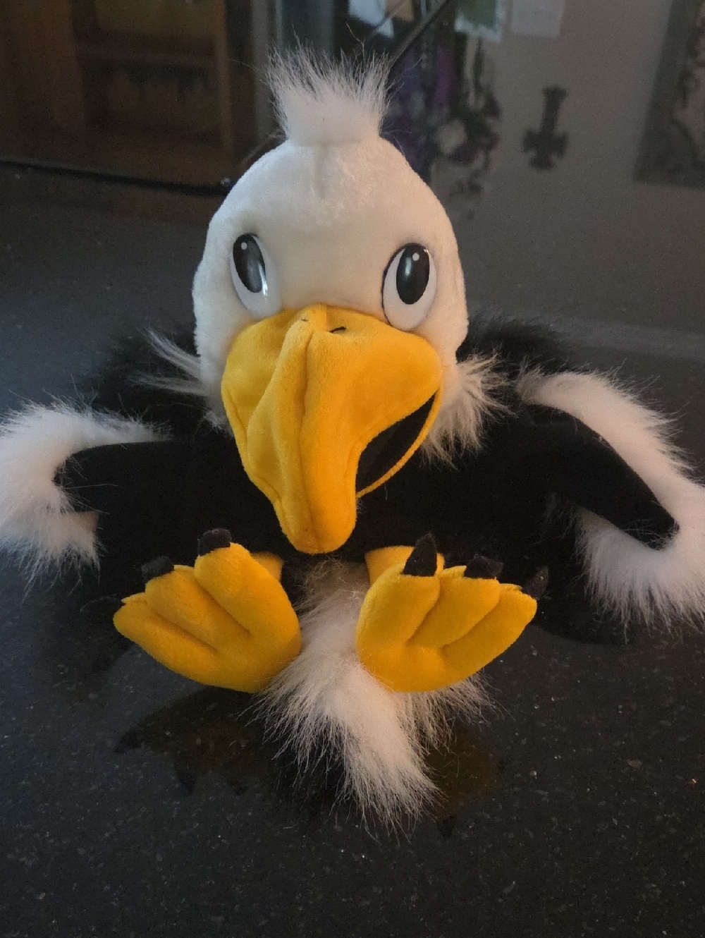 Vintage Geppeddo Eagle Hand Puppet